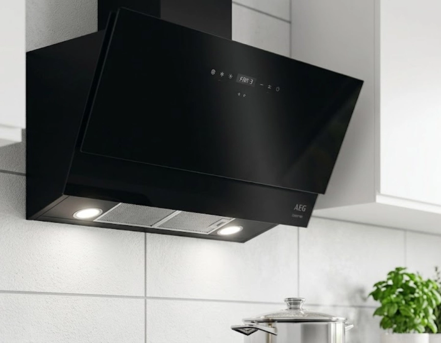 AEG DVE5971HB döntött fekete 90cm elszívó